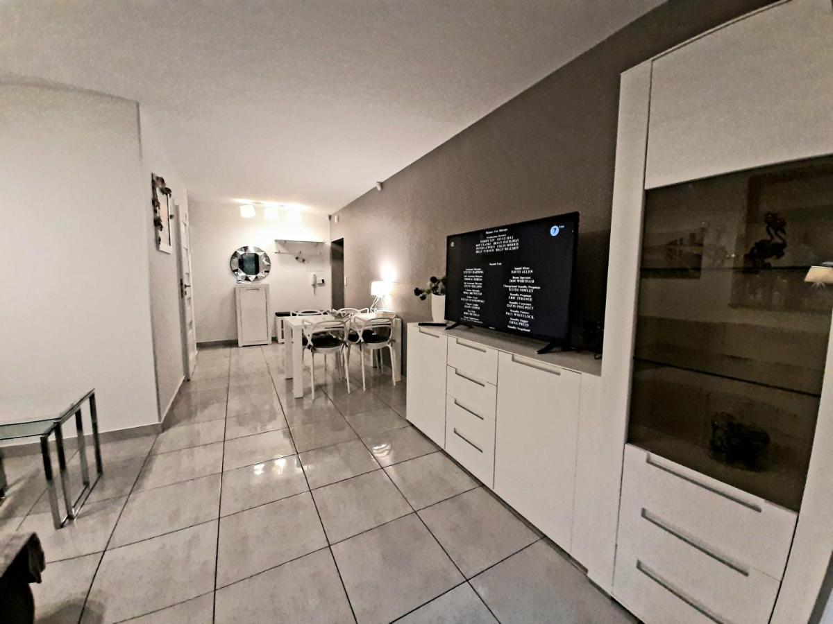 Apartamenty Aleksandry Apartament Przy Parku Свіноуйсьце Екстер'єр фото